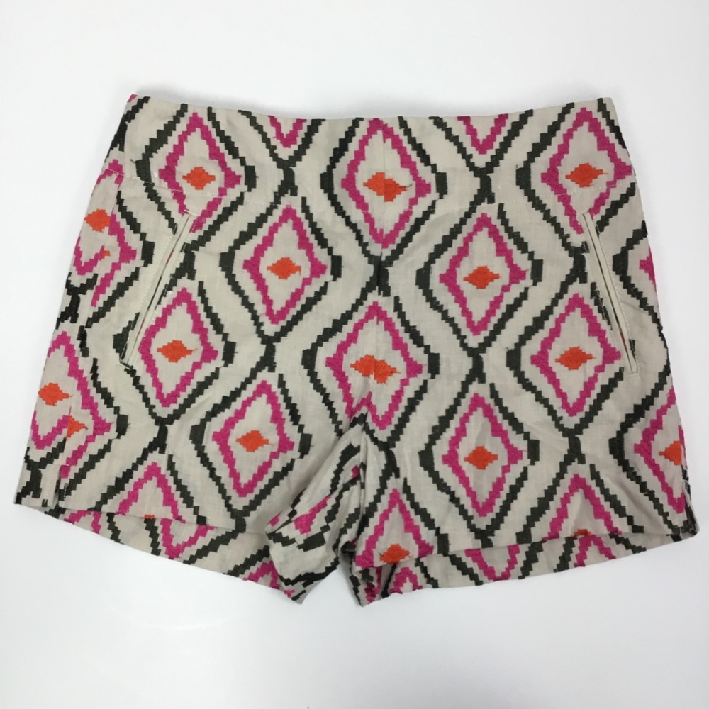 NWT Loft Riveria embroidered lined geometric short